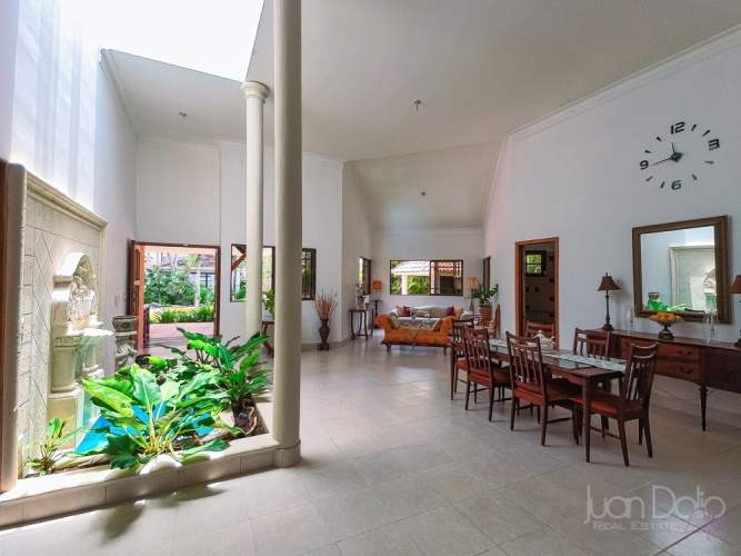 Villa en Venta en Guavaberry Golf & Country Club – Juan Dolio ,Juan Dolio, San Pedro de Macorís, 3 Bedrooms,5 Bathrooms,Villa,Venta